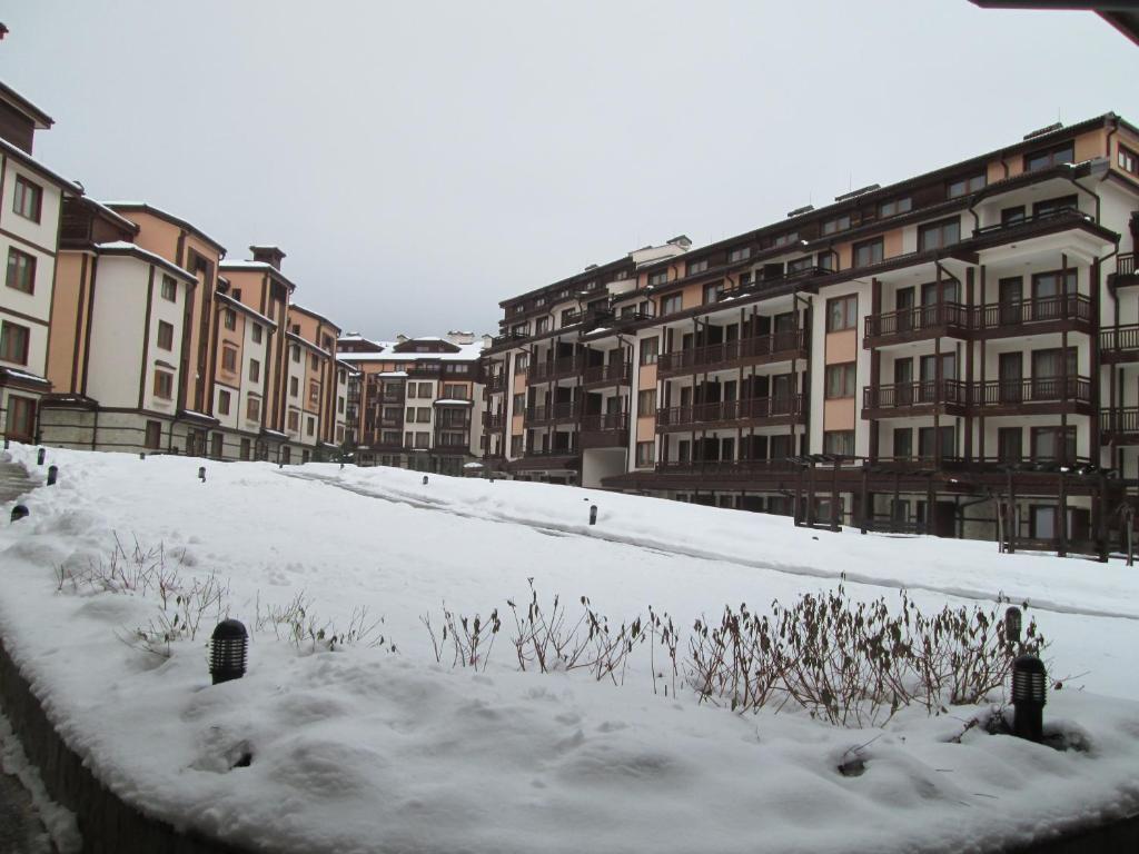 Downtown Alexander Services Apartments Bansko Exterior photo